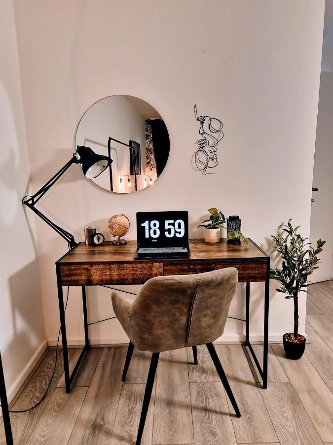 Spacious And Modern Flat In Archway ลอนดอน ภายนอก รูปภาพ