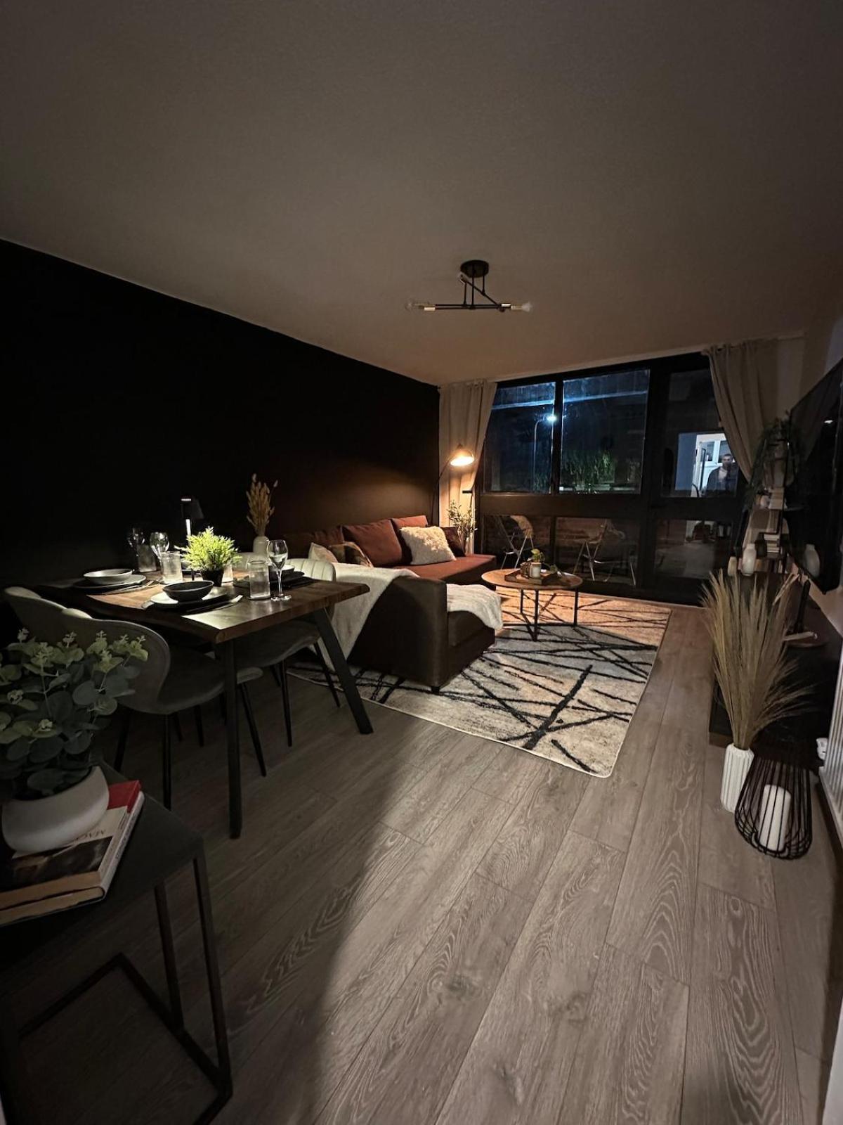 Spacious And Modern Flat In Archway ลอนดอน ภายนอก รูปภาพ