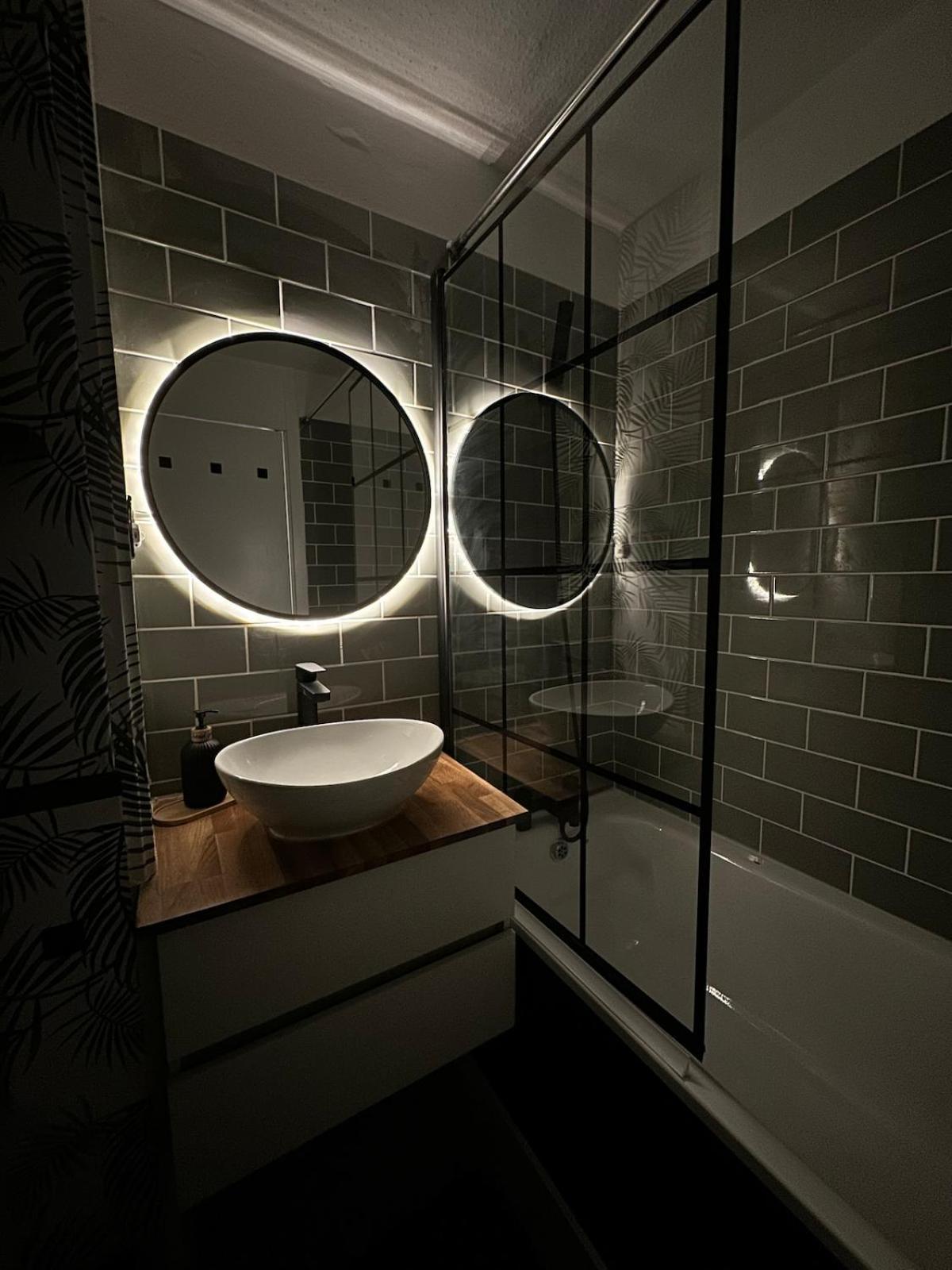 Spacious And Modern Flat In Archway ลอนดอน ภายนอก รูปภาพ