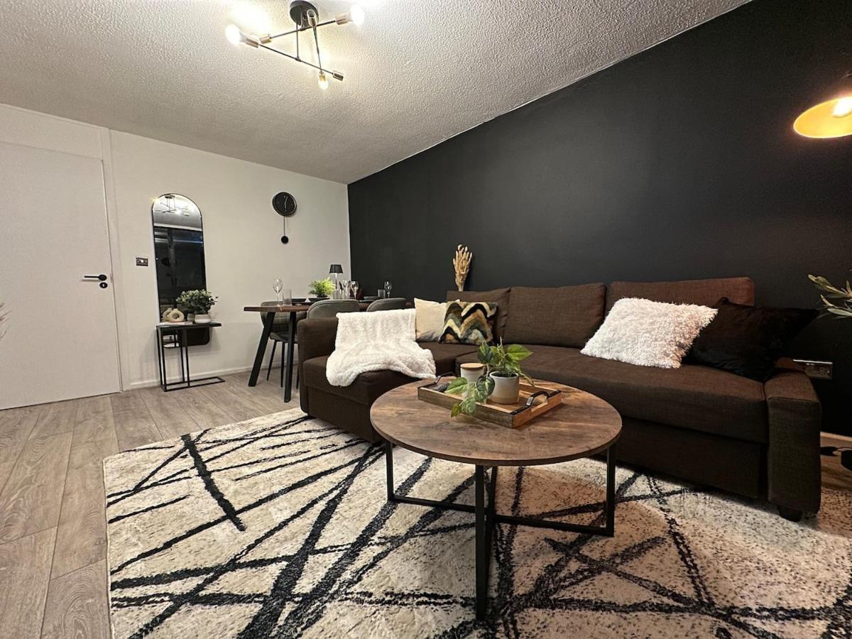 Spacious And Modern Flat In Archway ลอนดอน ภายนอก รูปภาพ